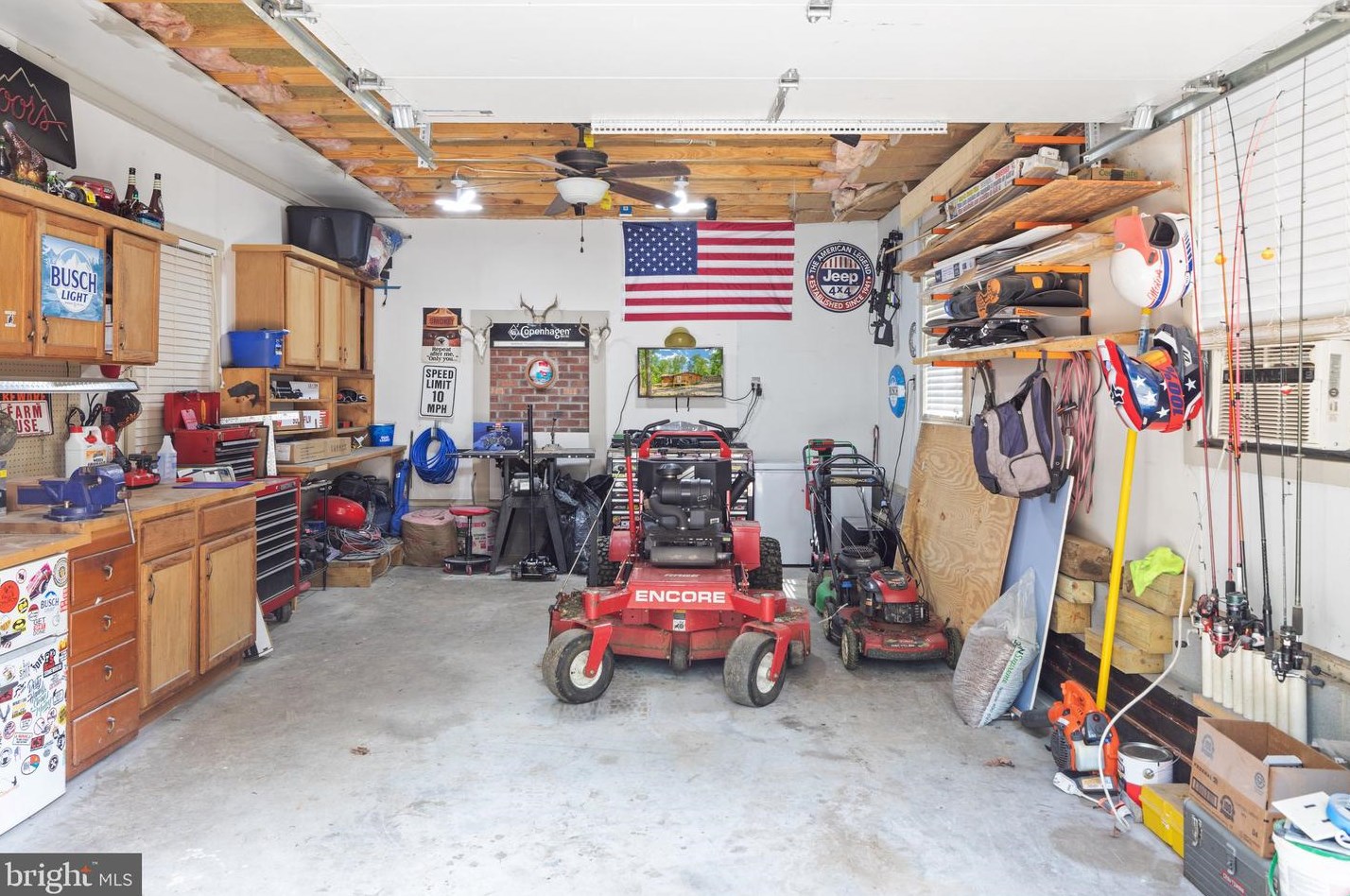 221 Graywolf Trl, Winchester VA  22602-1433 exterior