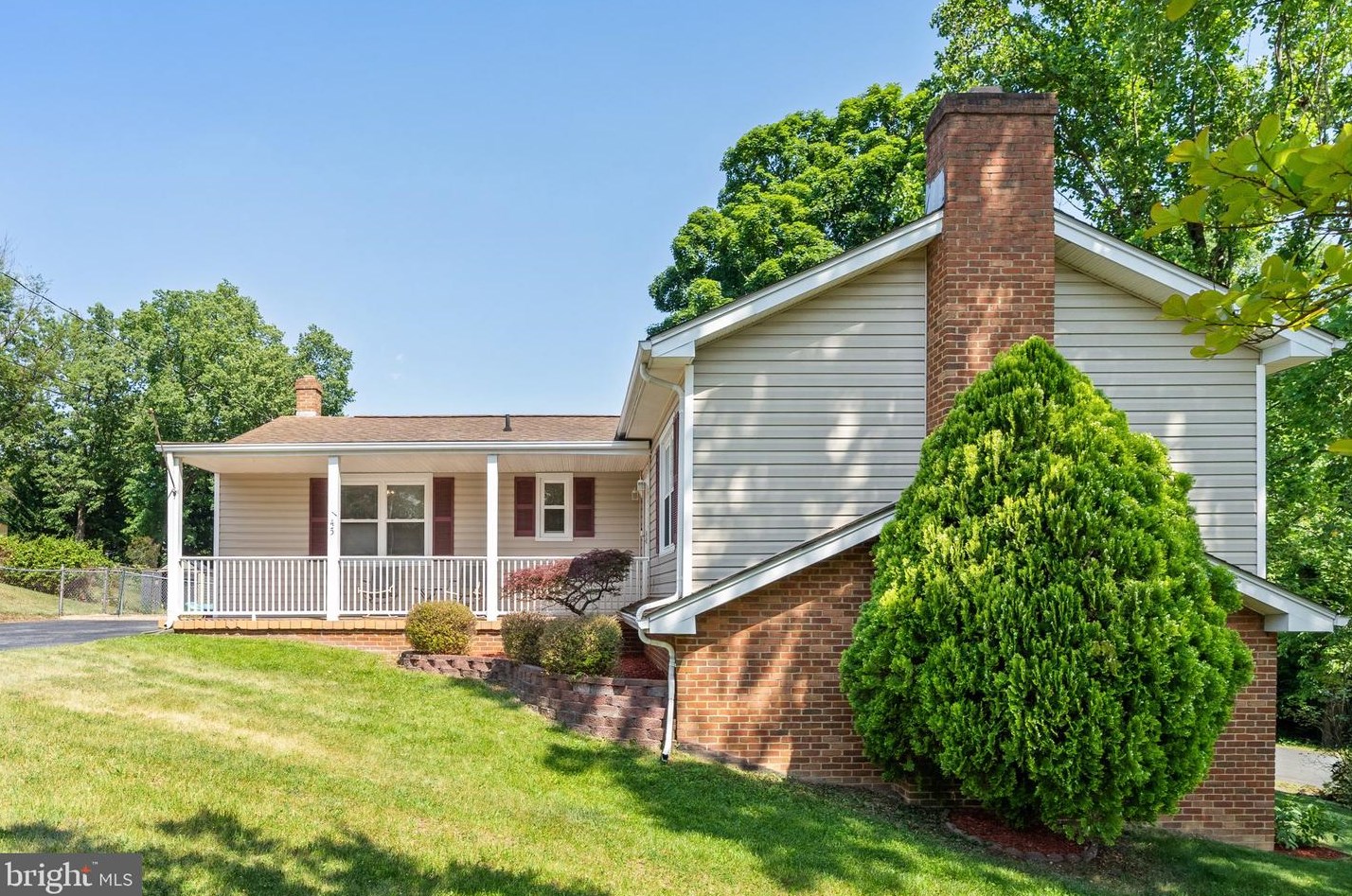 145 Wilkins Dr, Winchester VA  22602-6034 exterior