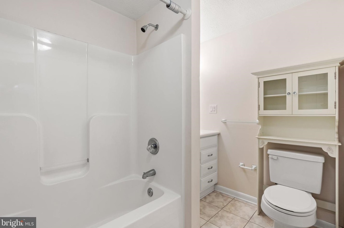 145 Wilkins Dr, Winchester VA  22602-6034 exterior