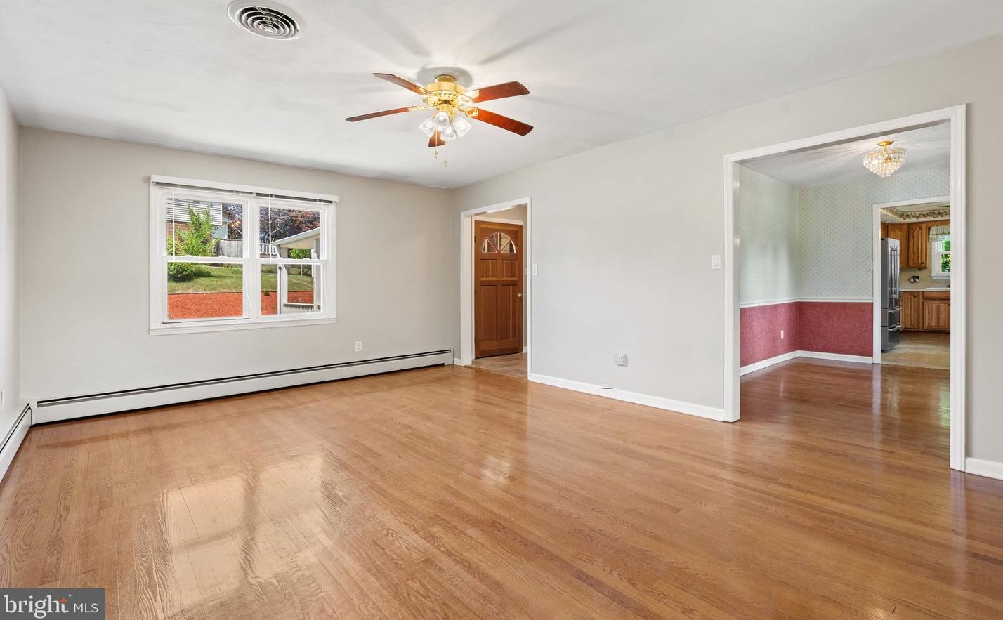 145 Wilkins Dr, Winchester VA  22602-6034 exterior