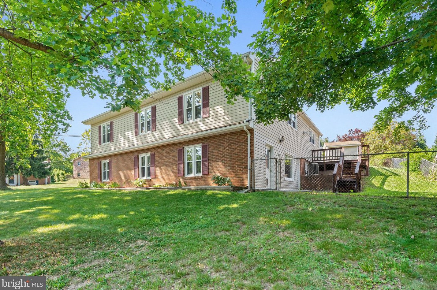 145 Wilkins Dr, Winchester VA  22602-6034 exterior