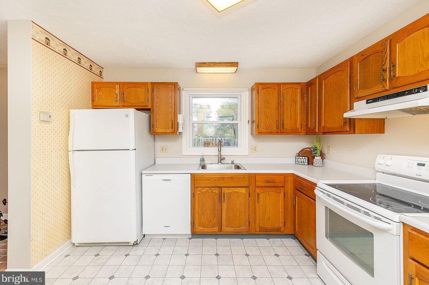 413 Westmoreland Dr, Stephens City VA  22655-2562 exterior