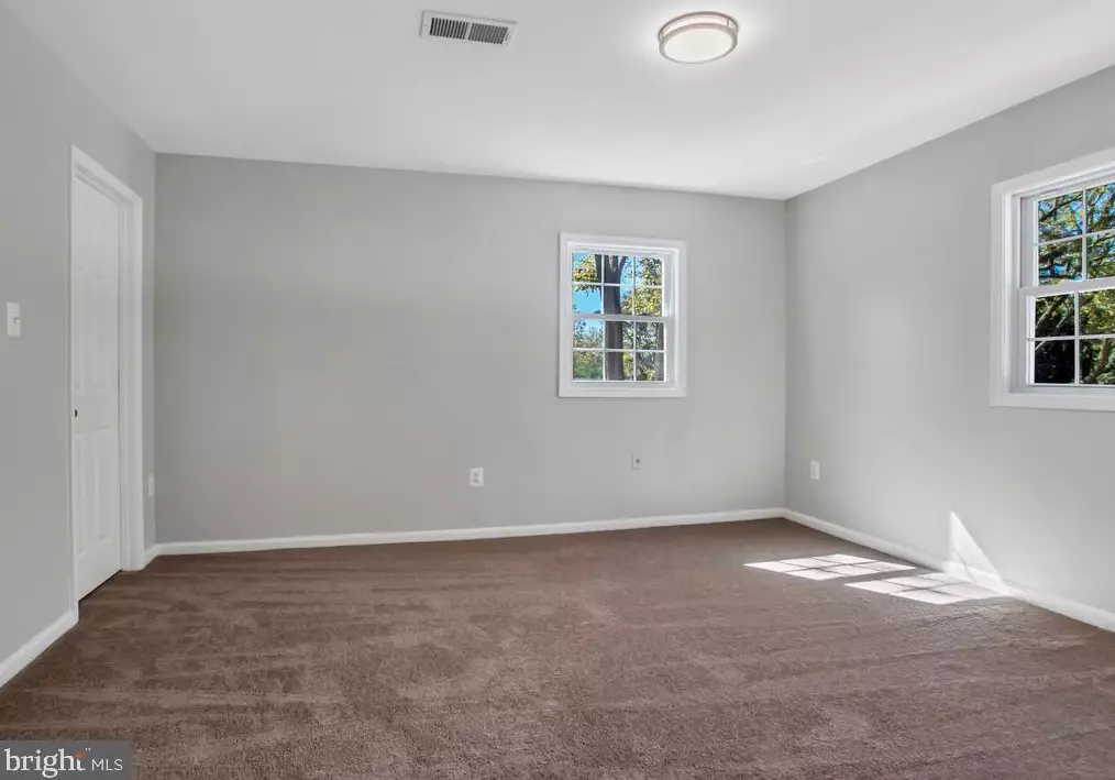 116 Wilkins Dr, Winchester VA  22602-6035 exterior