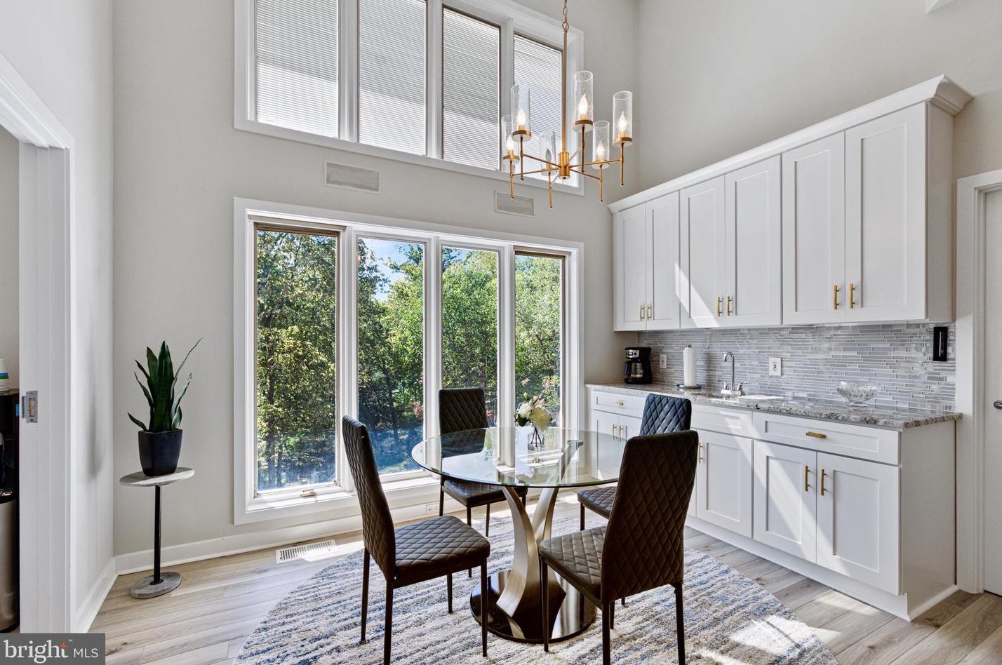 2660 Frederick Pike, Winchester VA  22603-4129 exterior