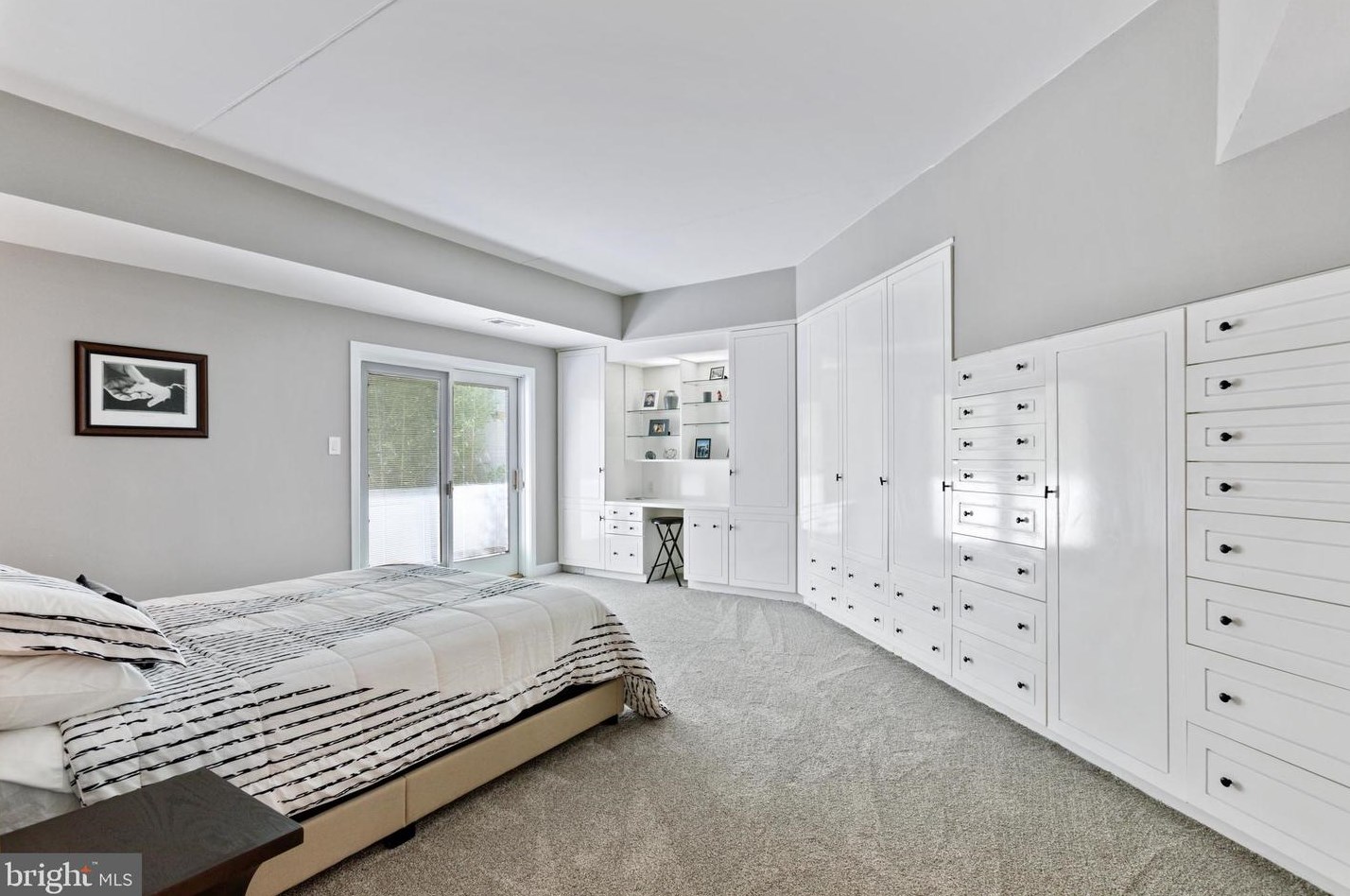 2660 Frederick Pike, Winchester VA  22603-4129 exterior