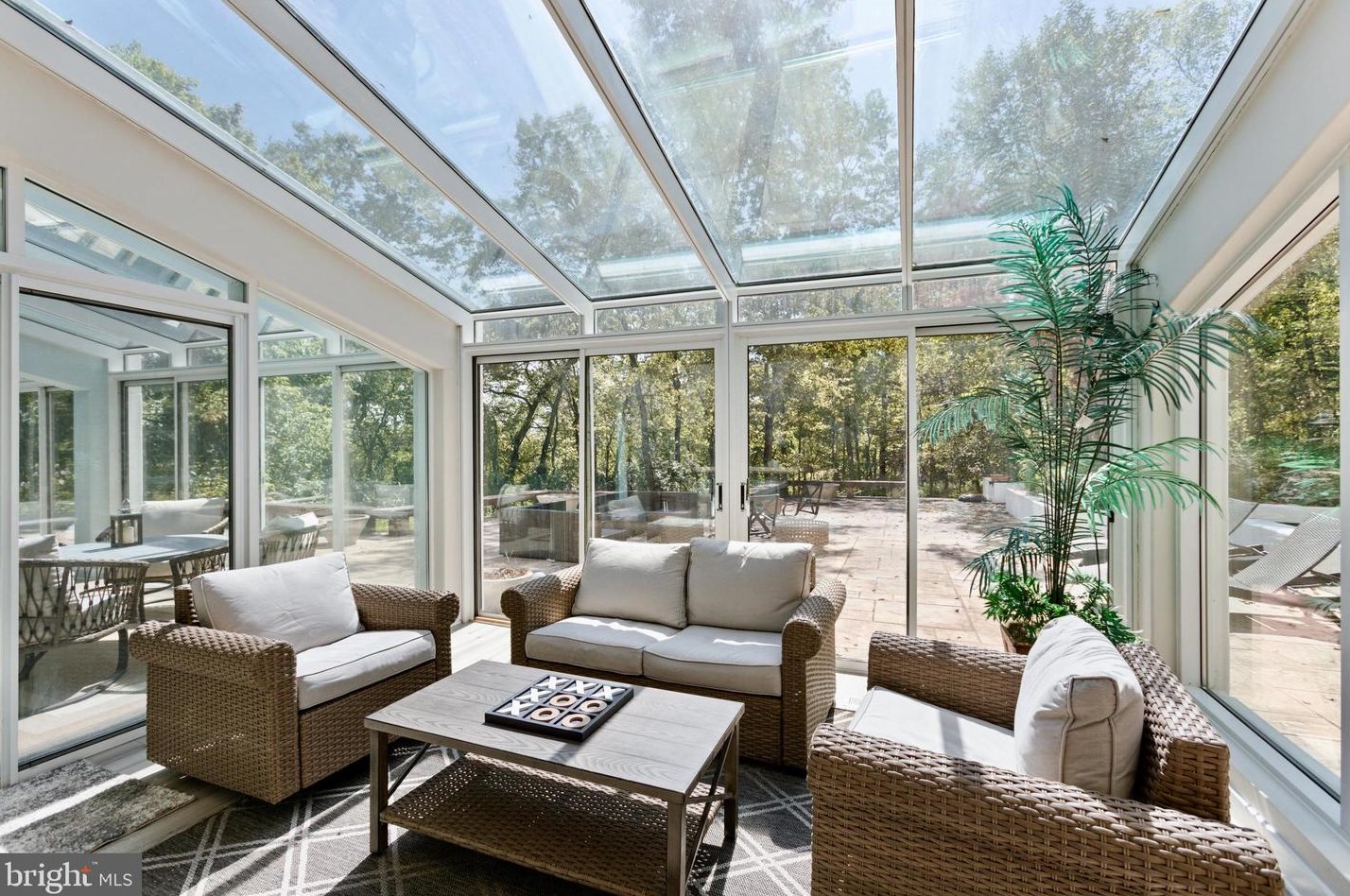 2660 Frederick Pike, Winchester VA  22603-4129 exterior