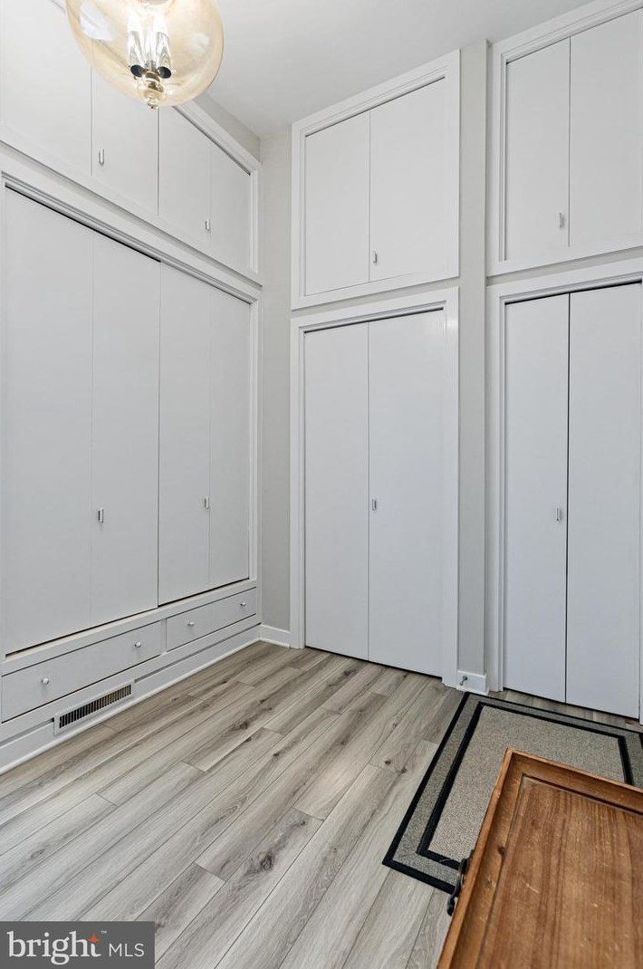 2660 Frederick Pike, Winchester VA  22603-4129 exterior