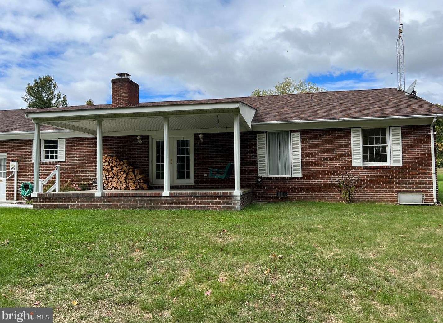 936 Frog Hollow Rd, Winchester VA  22603-2528 exterior