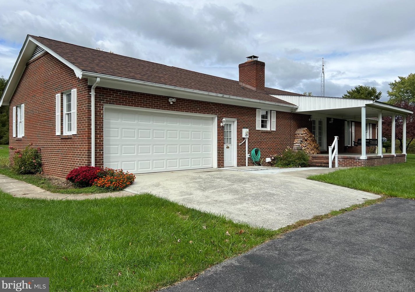 936 Frog Hollow Rd, Winchester VA  22603-2528 exterior