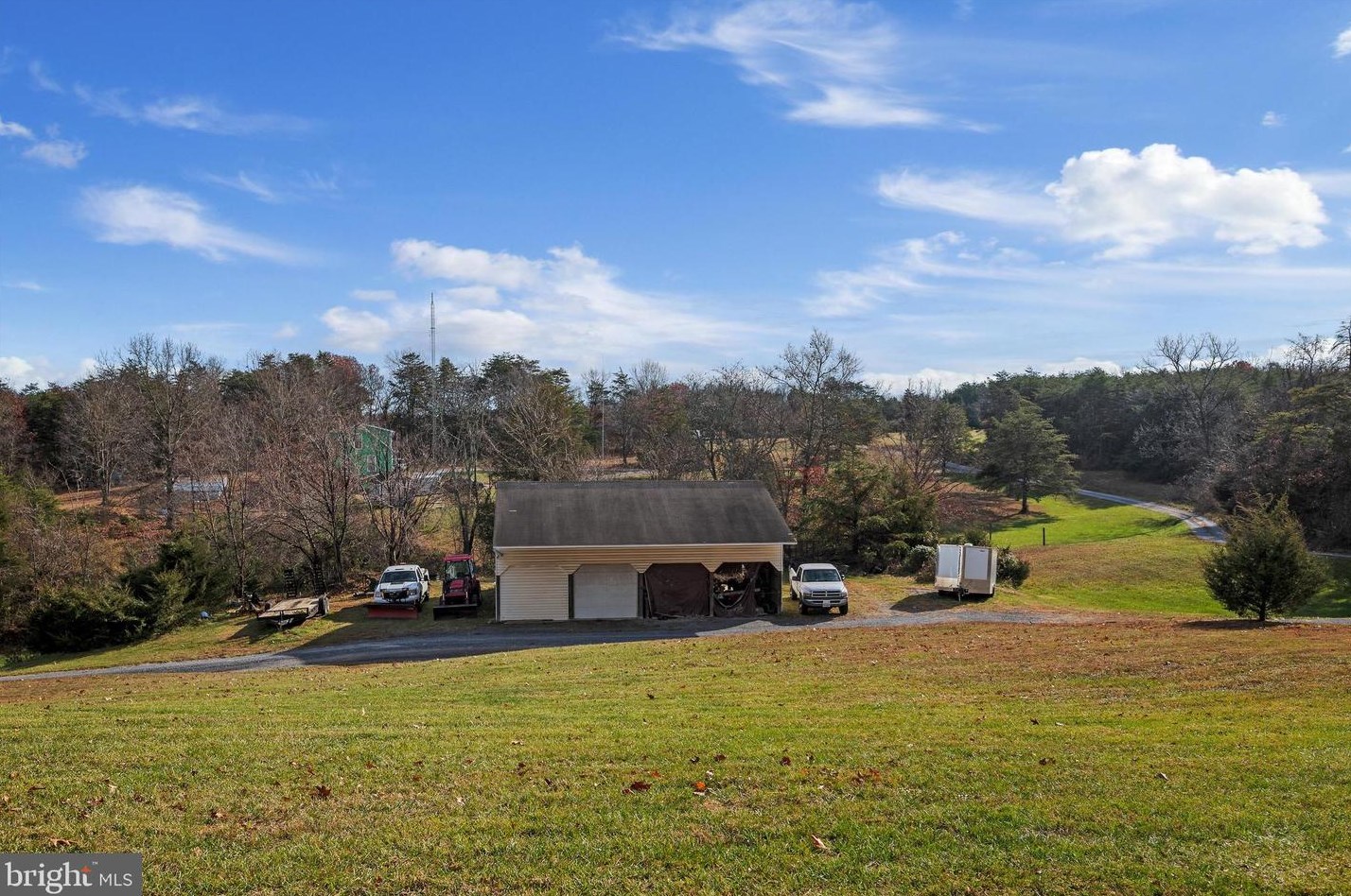 189 Mccarty Ln, Winchester VA  22602-4625 exterior