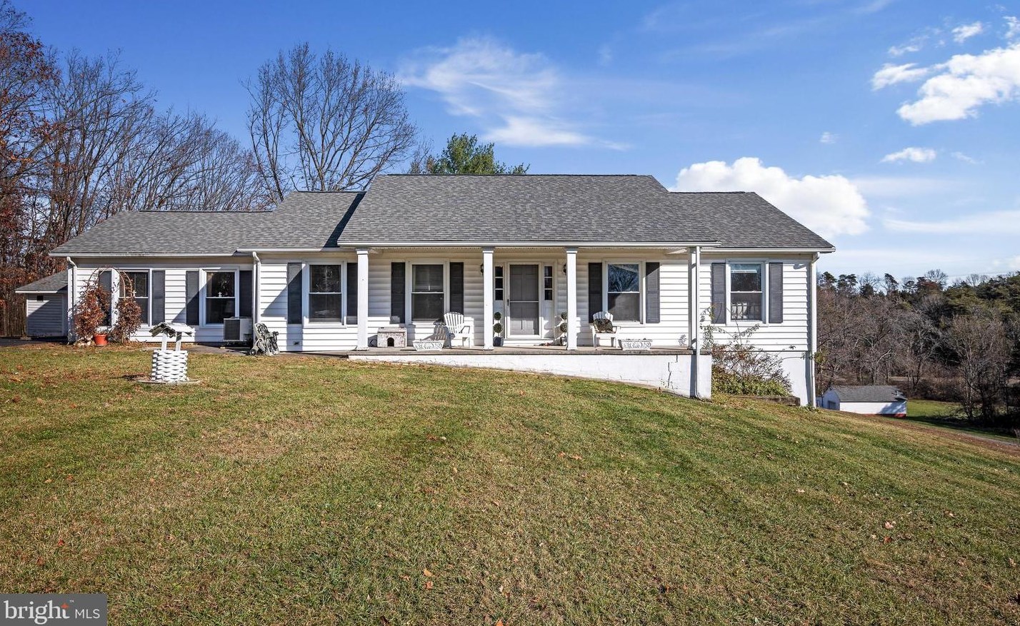 189 Mccarty Ln, Winchester VA  22602-4625 exterior