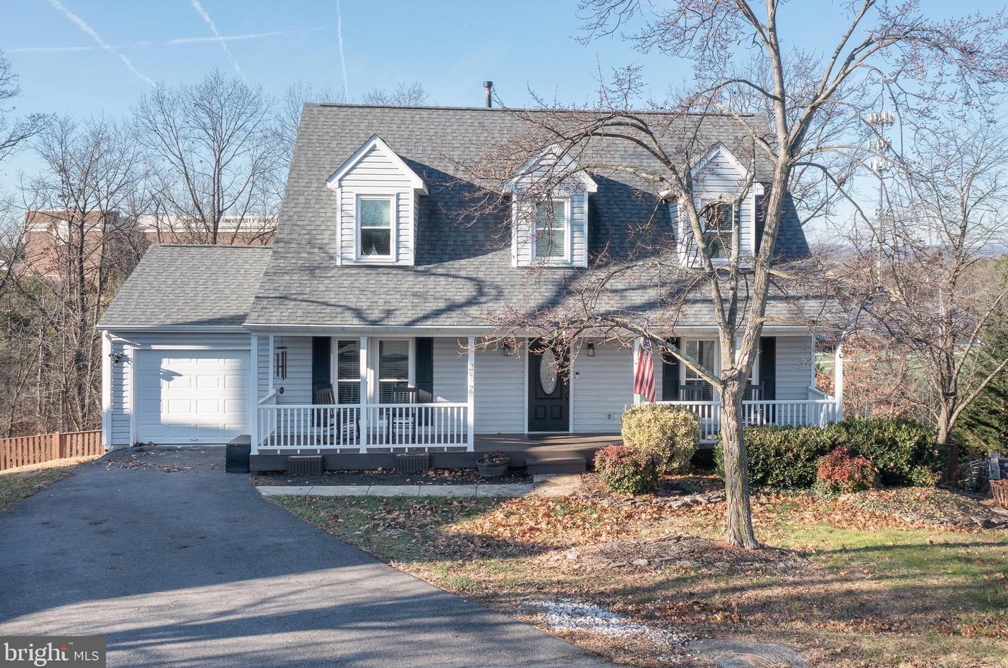 317 Pembridge Dr, Winchester VA  22602-6852 exterior