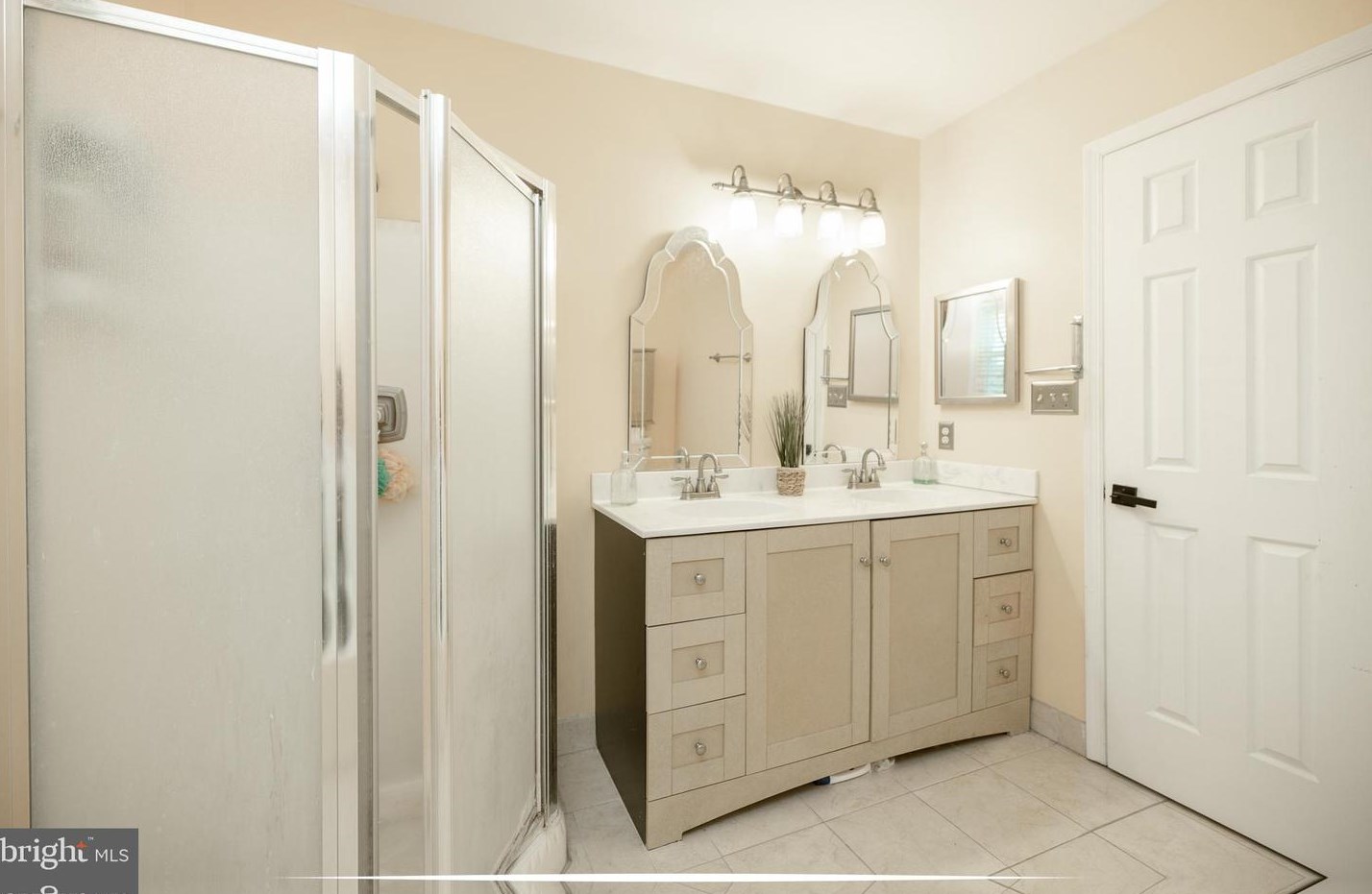 317 Pembridge Dr, Winchester VA  22602-6852 exterior