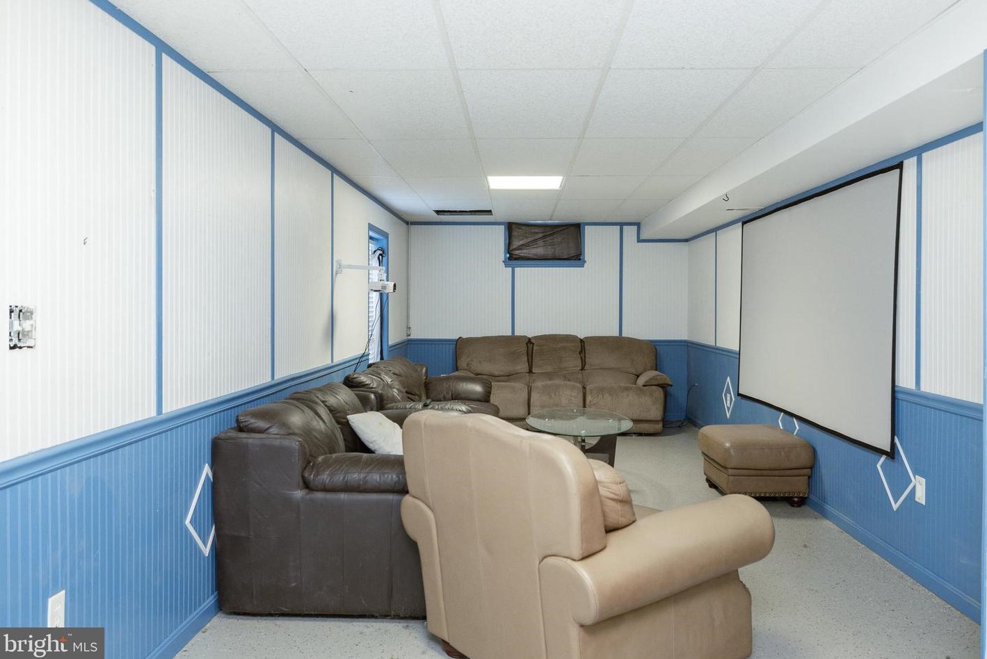 317 Pembridge Dr, Winchester VA  22602-6852 exterior