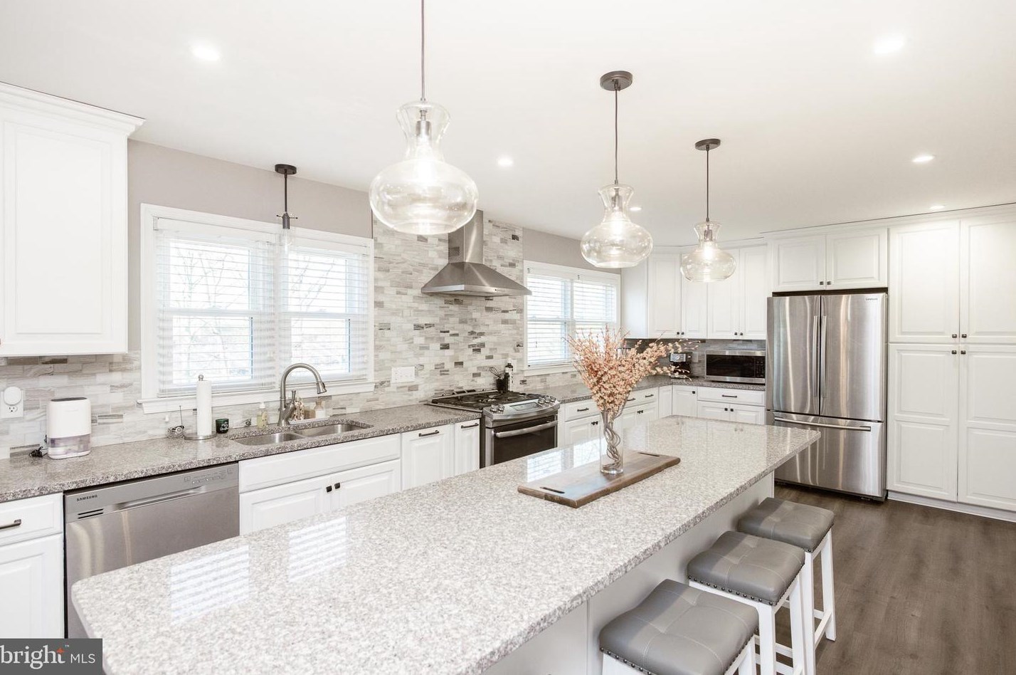 317 Pembridge Dr, Winchester VA  22602-6852 exterior