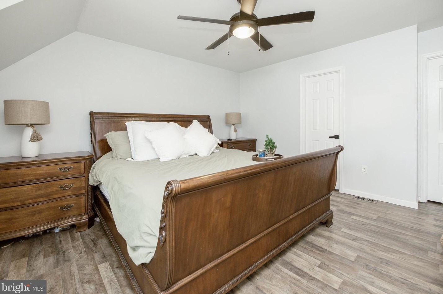 317 Pembridge Dr, Winchester VA  22602-6852 exterior