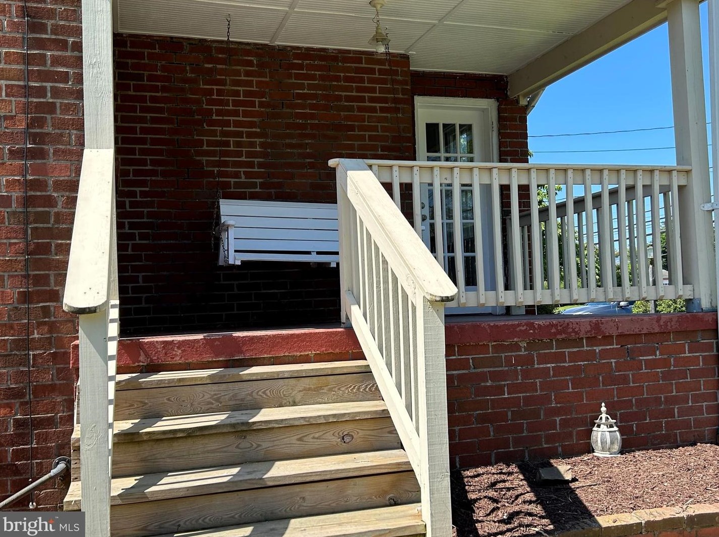 1204 Martinsburg Pike, Winchester VA  22603-5426 exterior