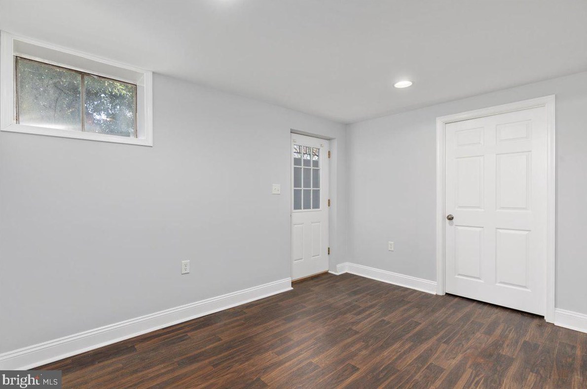 141 Wilkins Dr, Winchester VA  22602-6034 exterior