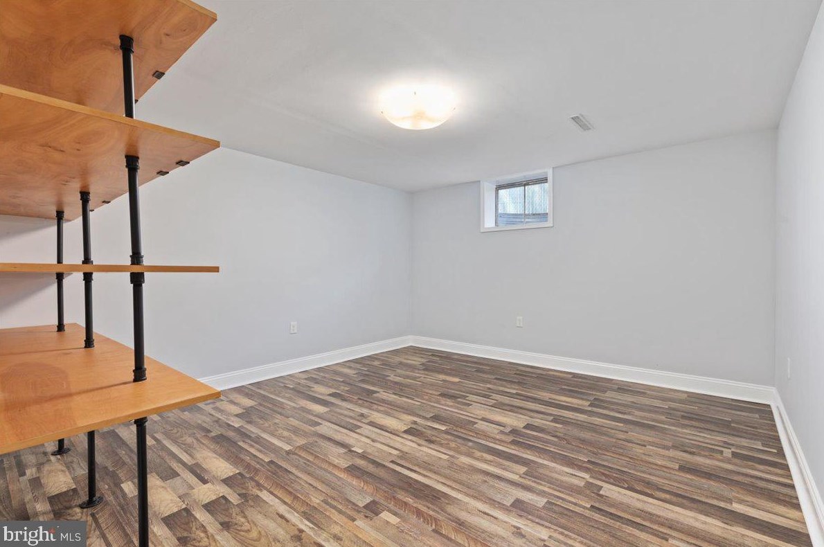 141 Wilkins Dr, Winchester VA  22602-6034 exterior