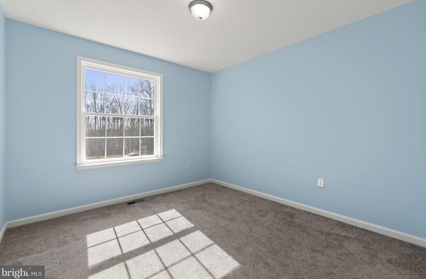 307 Fawn Dr, Winchester VA  22602-3500 exterior