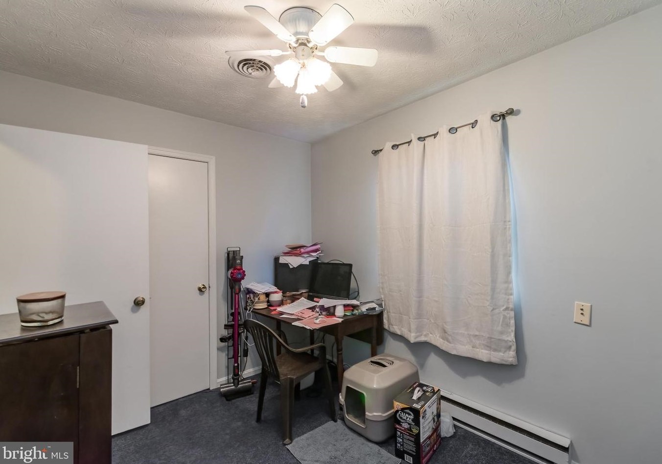 105 Huntcrest Cir, Winchester VA  22602-6404 exterior