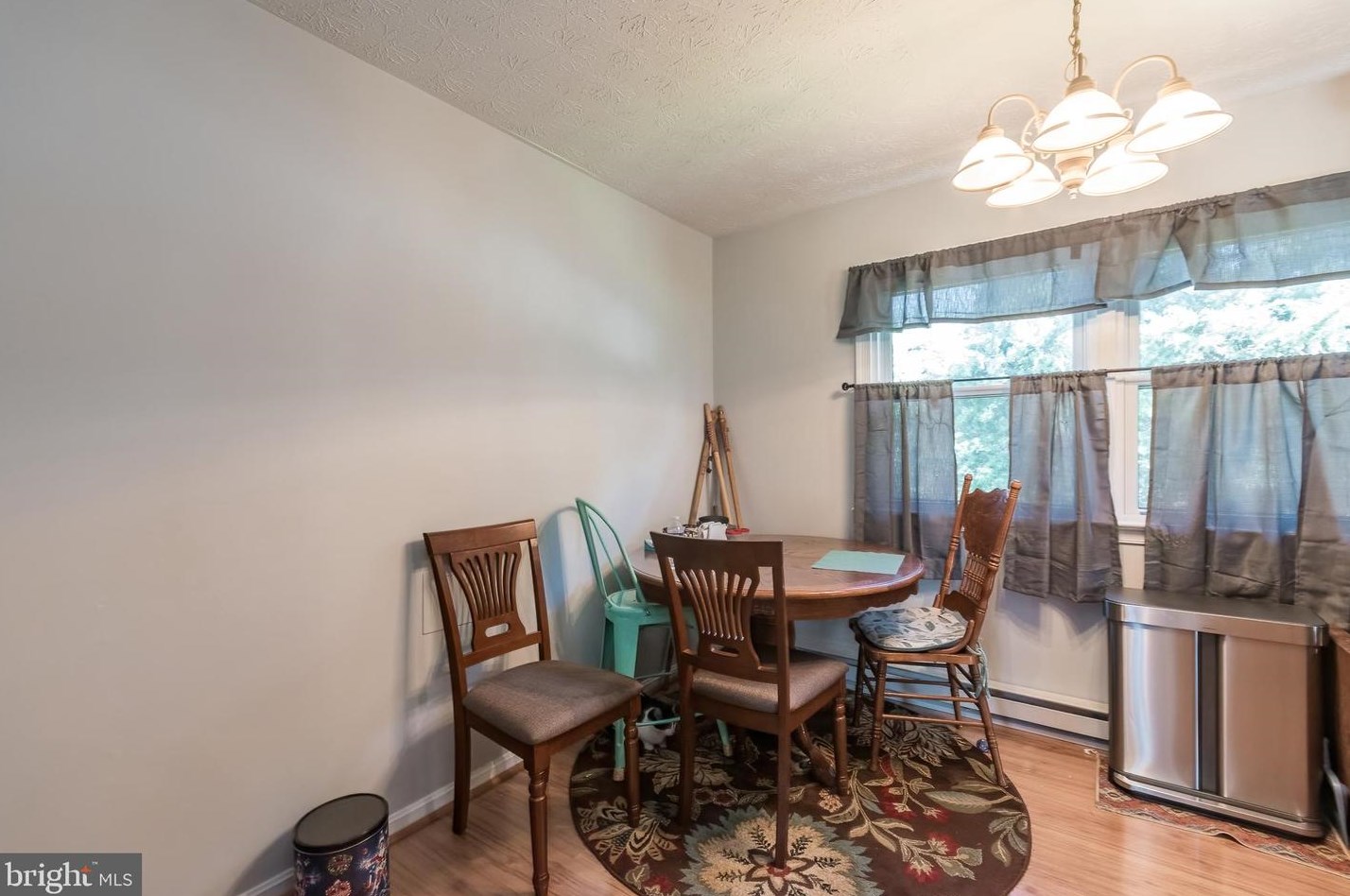 105 Huntcrest Cir, Winchester VA  22602-6404 exterior