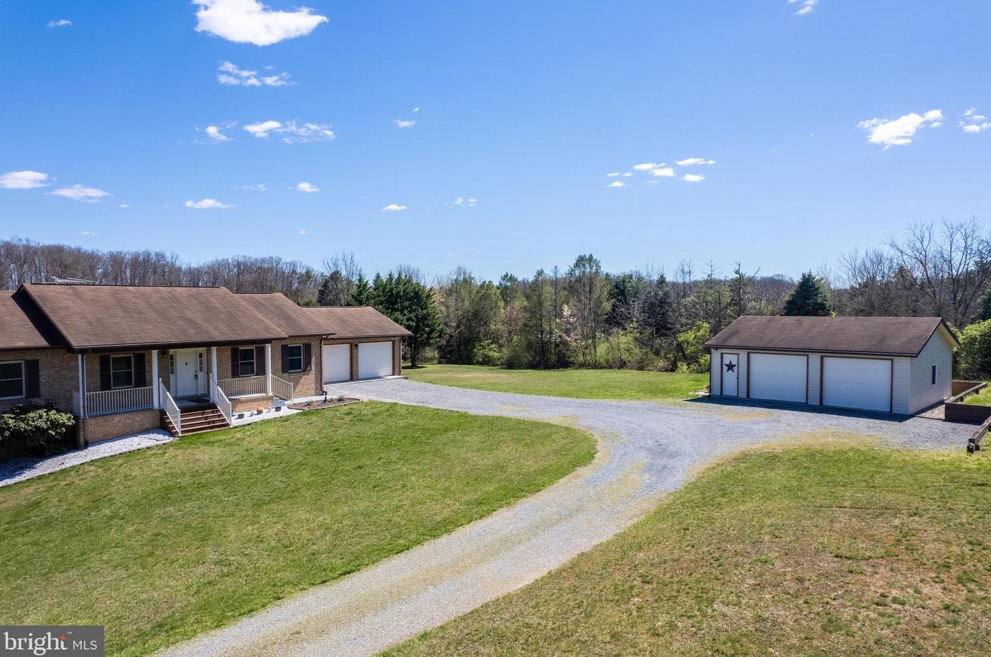 208 Sorrel Ln, Winchester VA  22602-4756 exterior