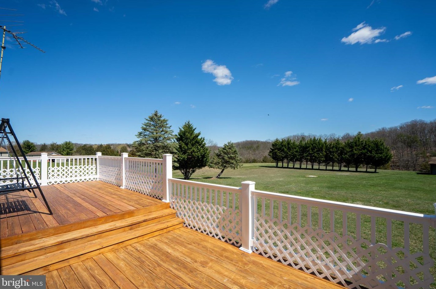 208 Sorrel Ln, Winchester VA  22602-4756 exterior