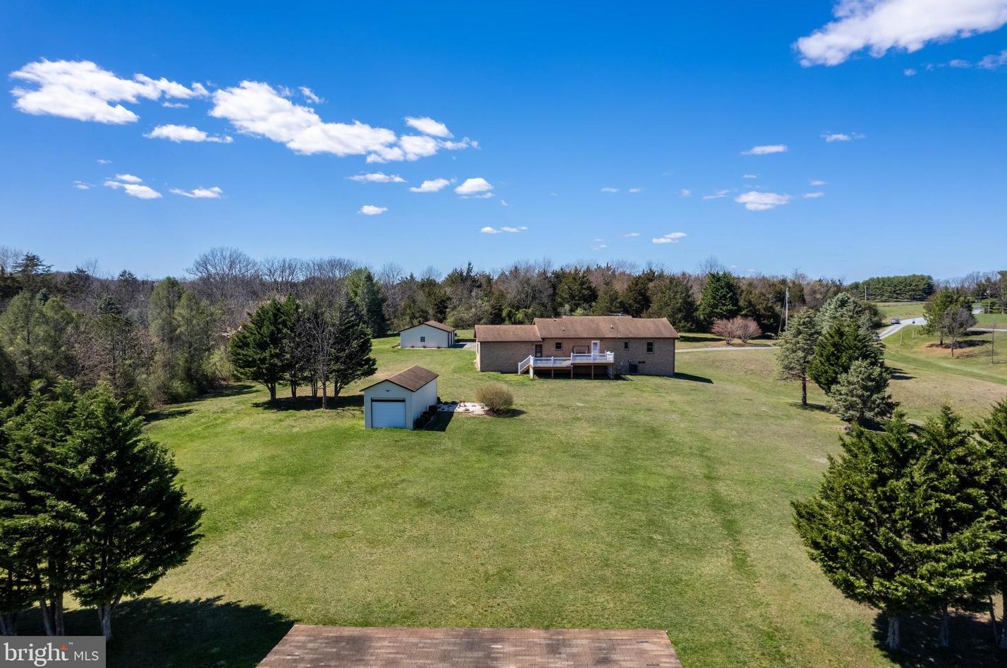 208 Sorrel Ln, Winchester VA  22602-4756 exterior