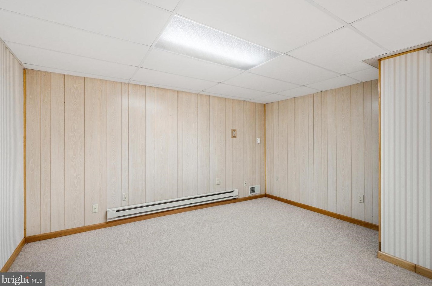 208 Sorrel Ln, Winchester VA  22602-4756 exterior