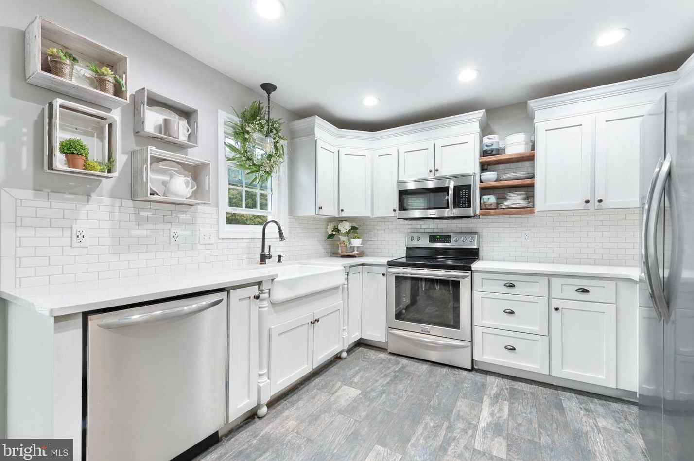 122 Battlefield Dr, Winchester VA  exterior