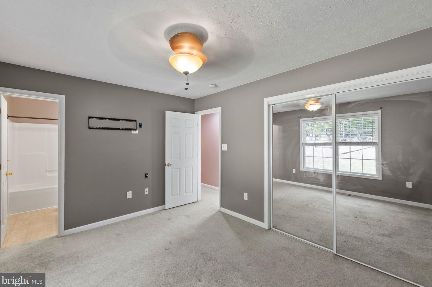 102 Killbuck Trl, Winchester VA  22602-1723 exterior