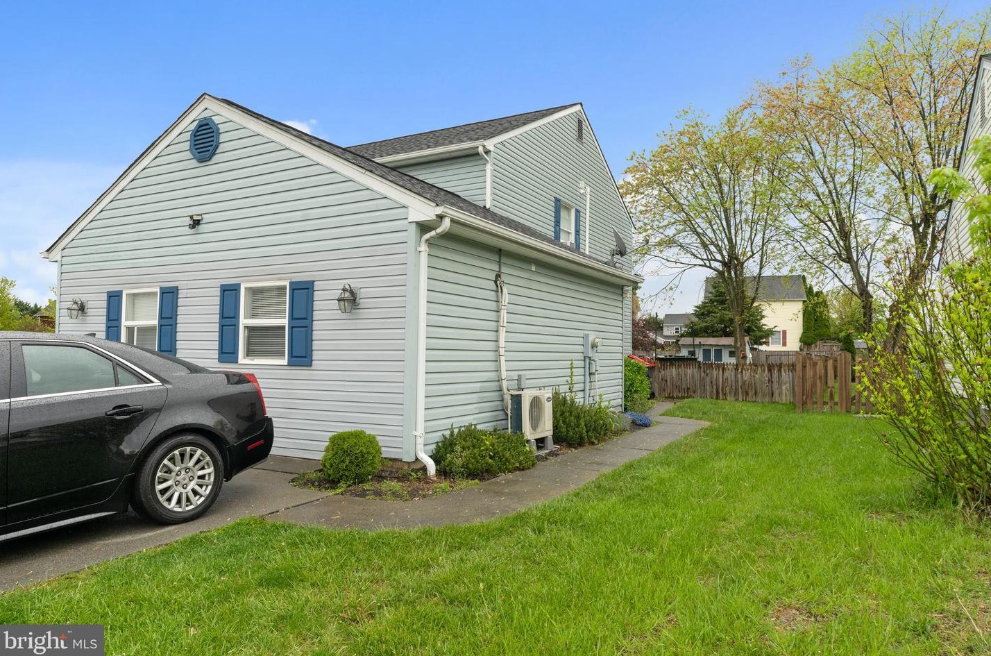 102 Barbados Pl, Stephens City VA  22655-2581 exterior