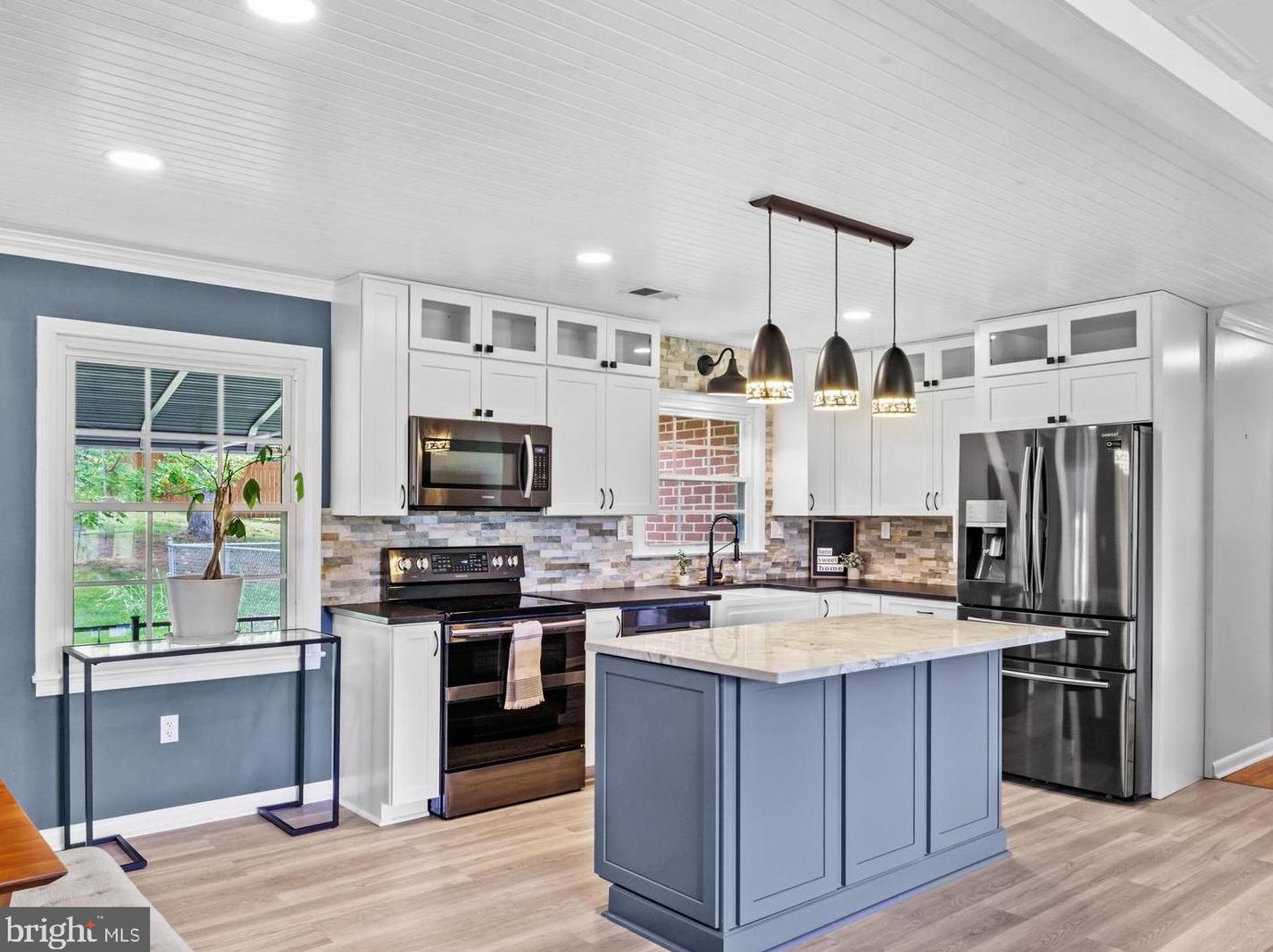 5533 Middle Rd, Winchester VA  22602-2872 exterior