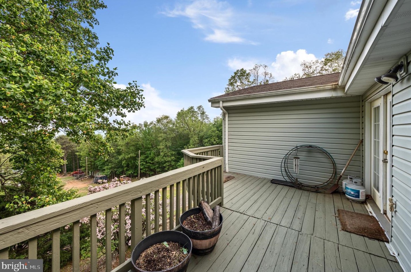 307 Fox Run Ln, Winchester VA  22602-3587 exterior