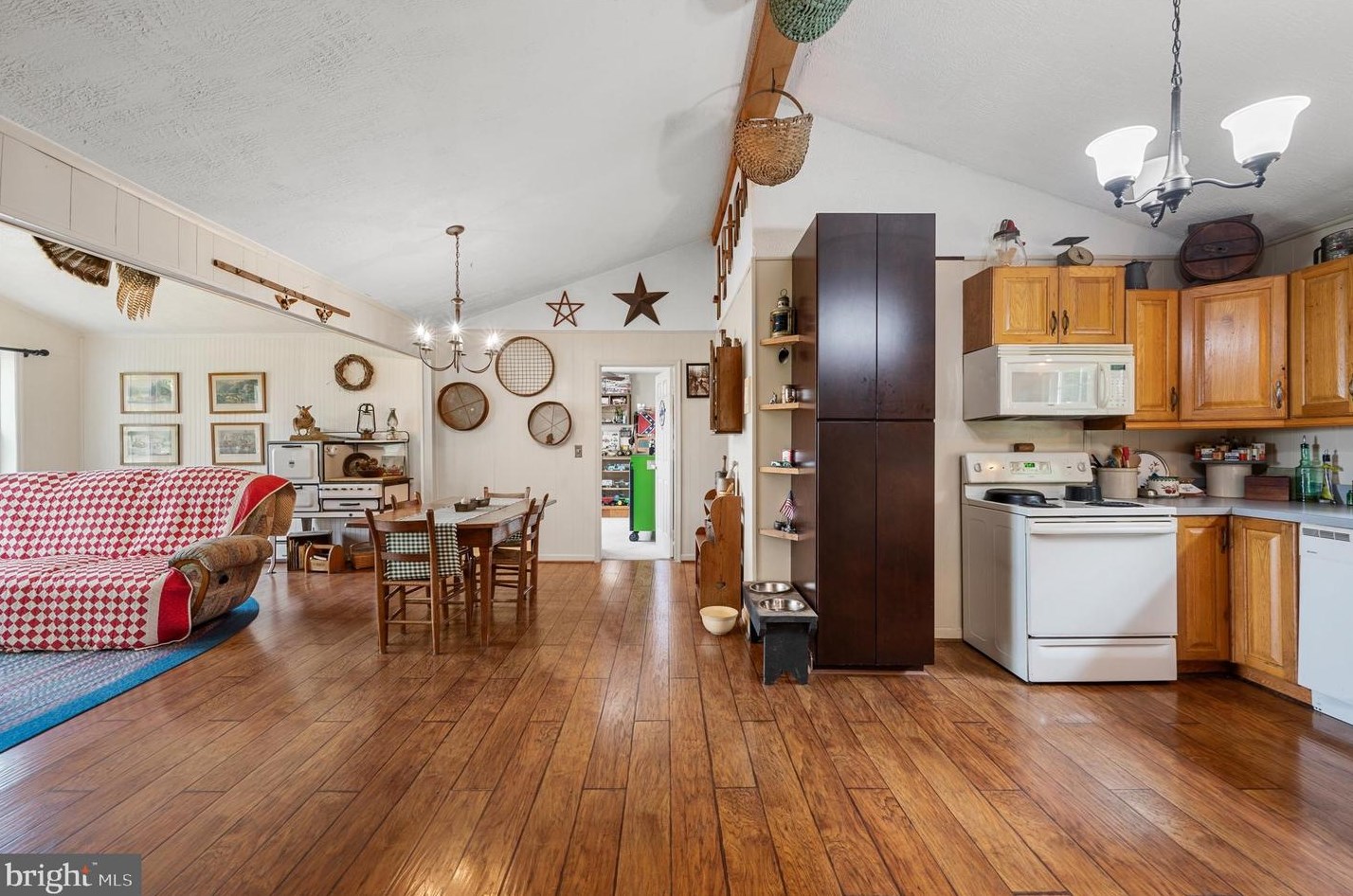 307 Fox Run Ln, Winchester VA  22602-3587 exterior