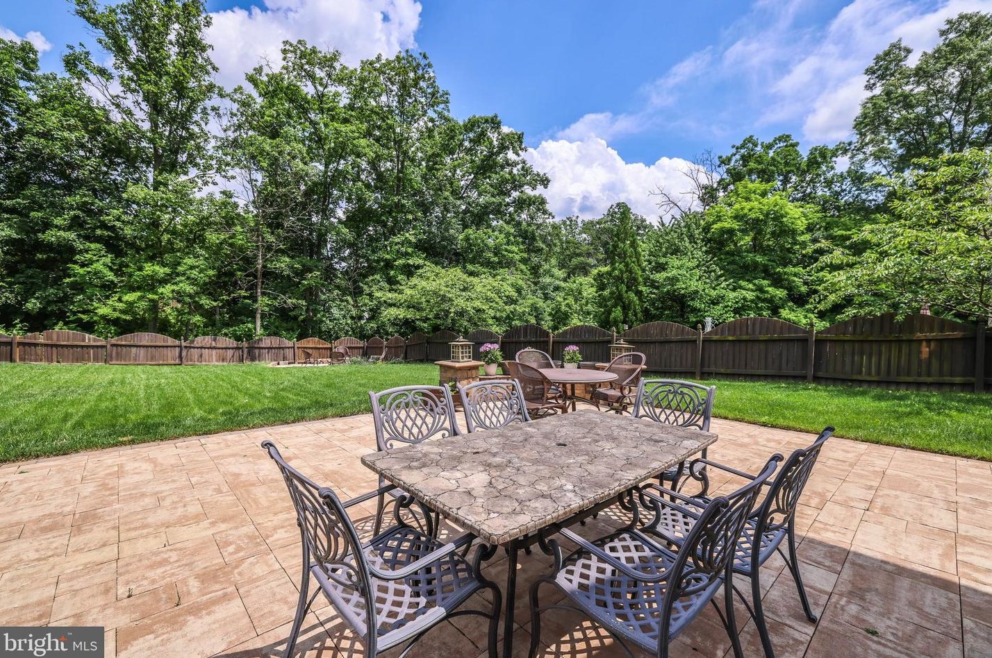 213 Farmington Blvd, Winchester VA  22602-7648 exterior