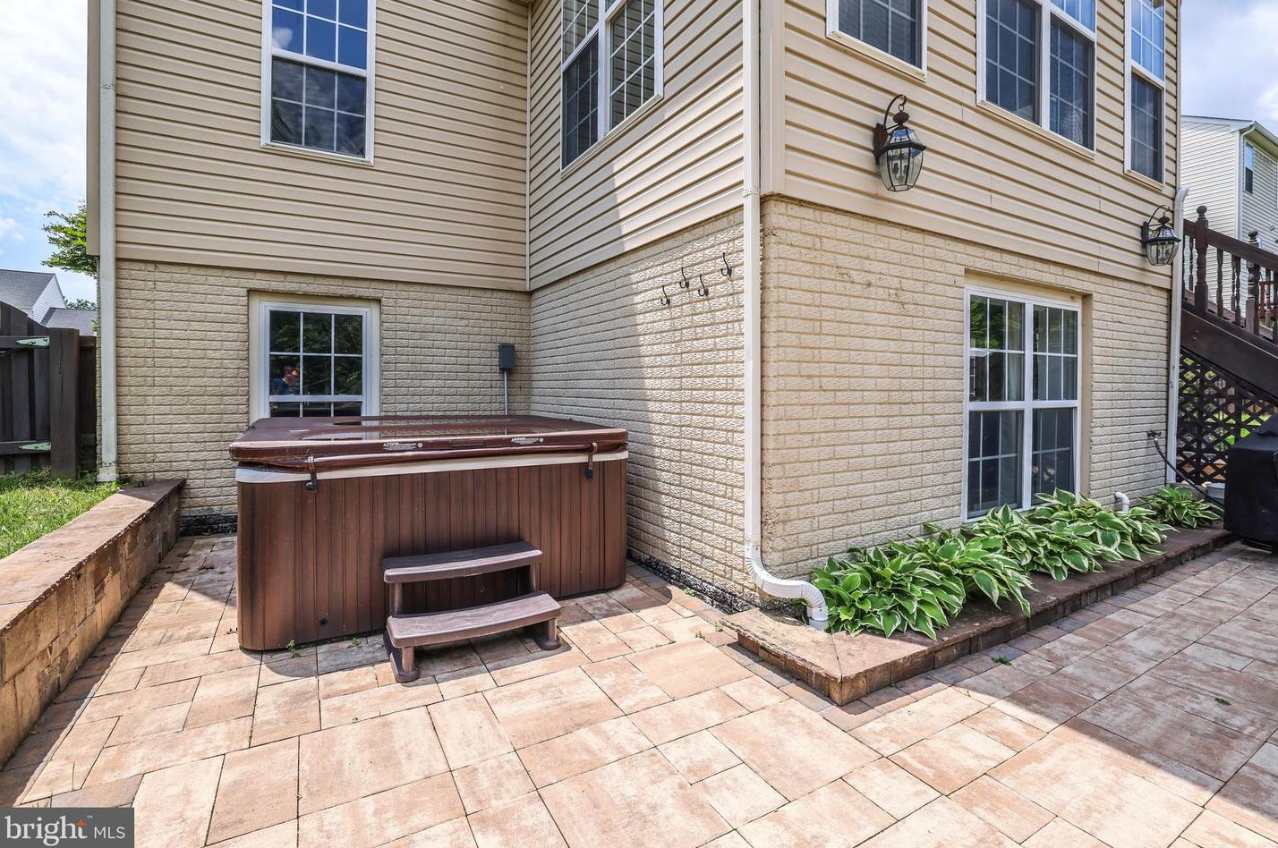 213 Farmington Blvd, Winchester VA  22602-7648 exterior