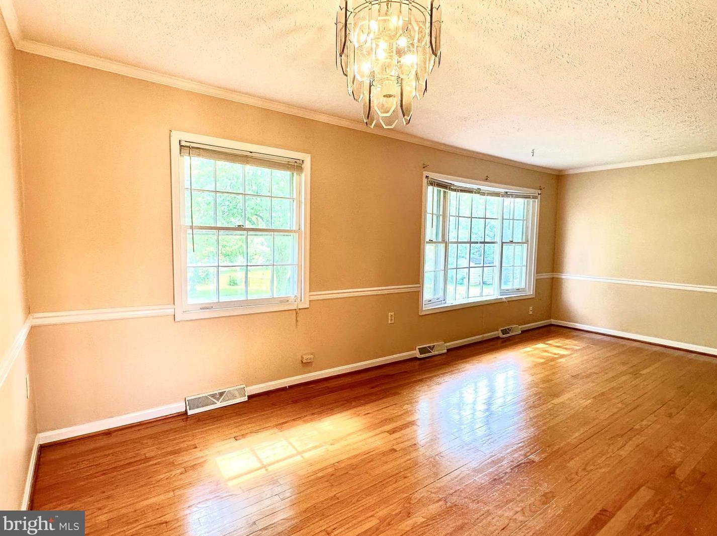 104 Donna Cir, Winchester VA 22602-6145 exterior