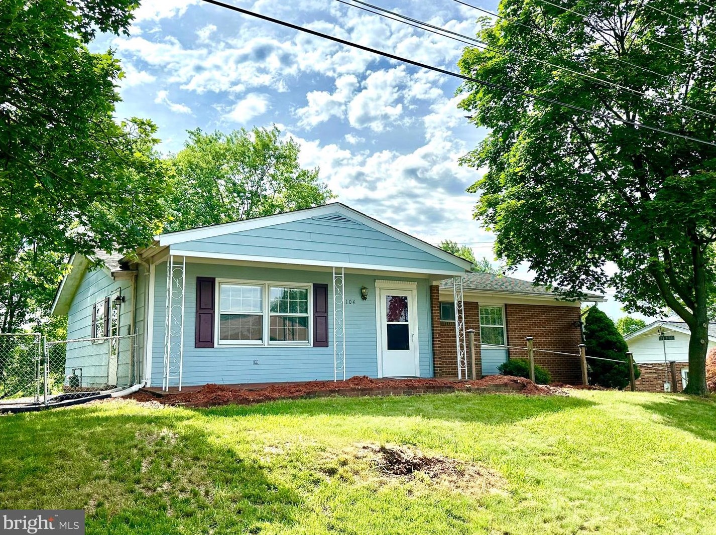 104 Donna Cir, Winchester VA 22602-6145 exterior