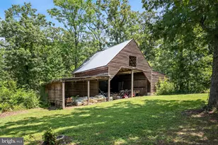 410 Valley View Dr, Winchester, VA 22603 - Photo 77