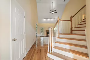 108 Kinross Dr, Winchester, VA 22602 - Photo 9