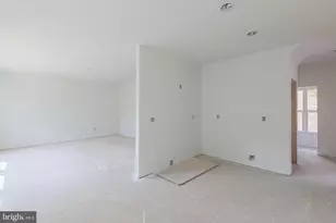 1086 Reynolds Rd, Cross Junction, VA 22625 - Photo 5