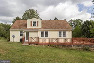 191 Chapman Ln, Winchester, VA 22603 - Photo 5