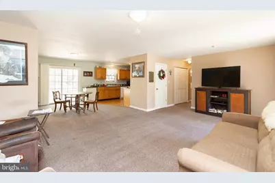 228 Sleepy Woods Road, Cross Junction, VA 22625 - Photo 5