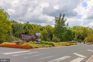 117 Harvester Dr, Lake Frederick, VA 22630 - Photo 9