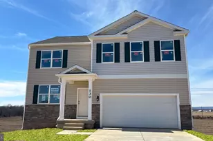 127 Woodford Dr, Stephens City, VA 22655 - Photo 1