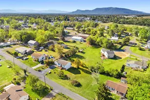 2425 Third St, Middletown, VA 22645 - Photo 35