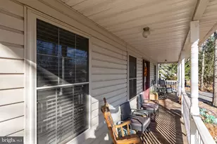 308 Laurel Dr, Cross Junction, VA 22625 - Photo 3