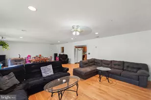 308 Laurel Dr, Cross Junction, VA 22625 - Photo 9